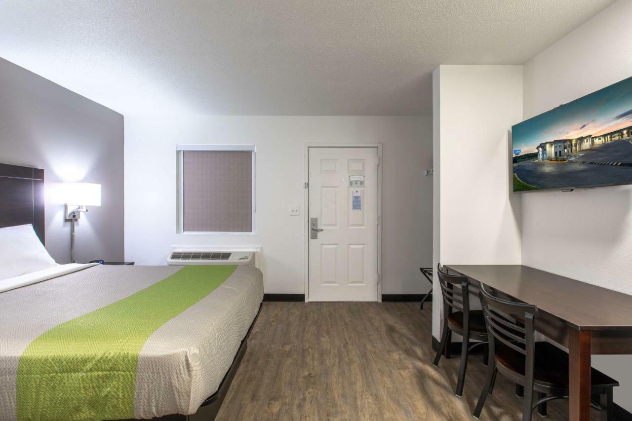 Studio 6-Greenville, Sc - I-85 Near Downtown Екстериор снимка